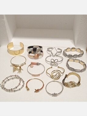 A3#   12 NEW Bracelets